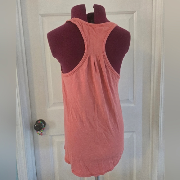 Lululemon Athletica Rust Red Colored Athletic Tank - Picture 4 of 8